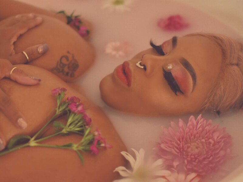 "How to Get Glowing Skin: Beauty Tips from Experts"