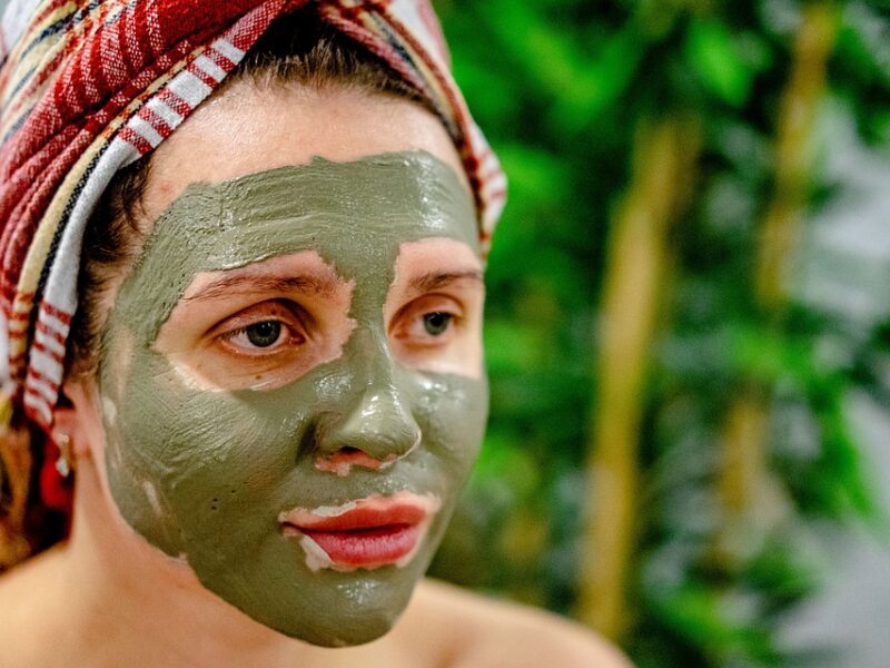 "Beauty Tips for Busy Moms: Quick and Easy Makeup Tricks"