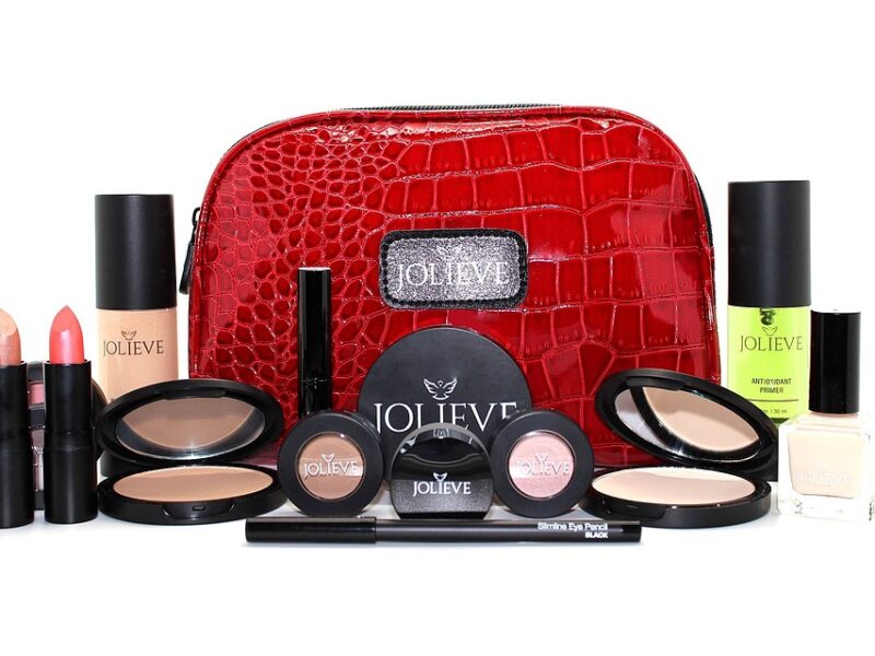 "10 Beauty Hacks Every Woman Should Know"