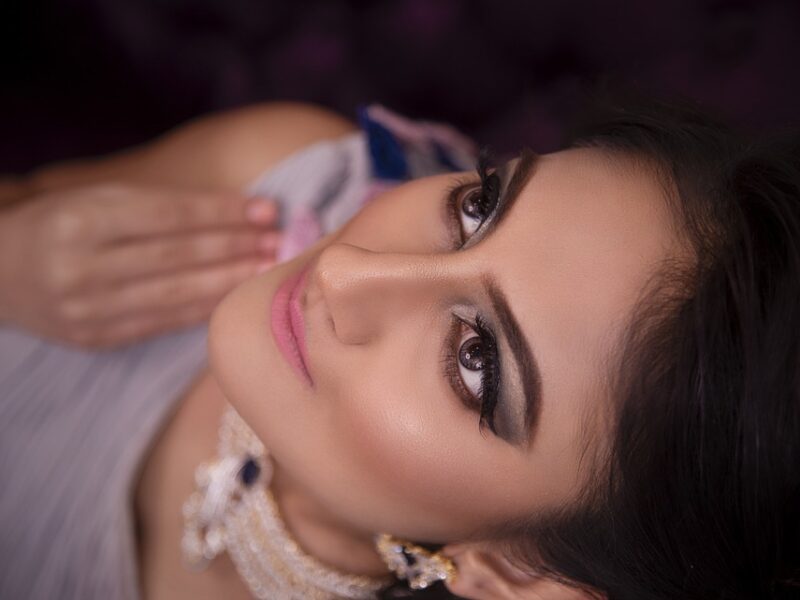 "The Dos and Don’ts of Skincare: Expert Advice"