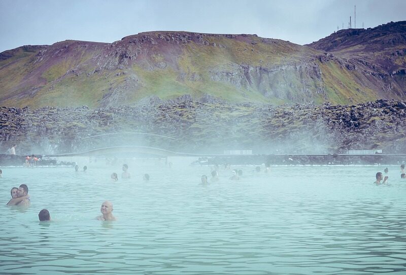 "10 Expert Beauty Tips for Glowing Skin"