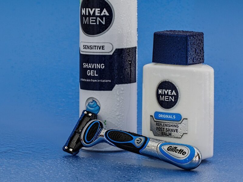 "Top Celebrity Beauty Tips You Need to Try"