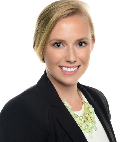 "How to Nail the Perfect Red Lip"