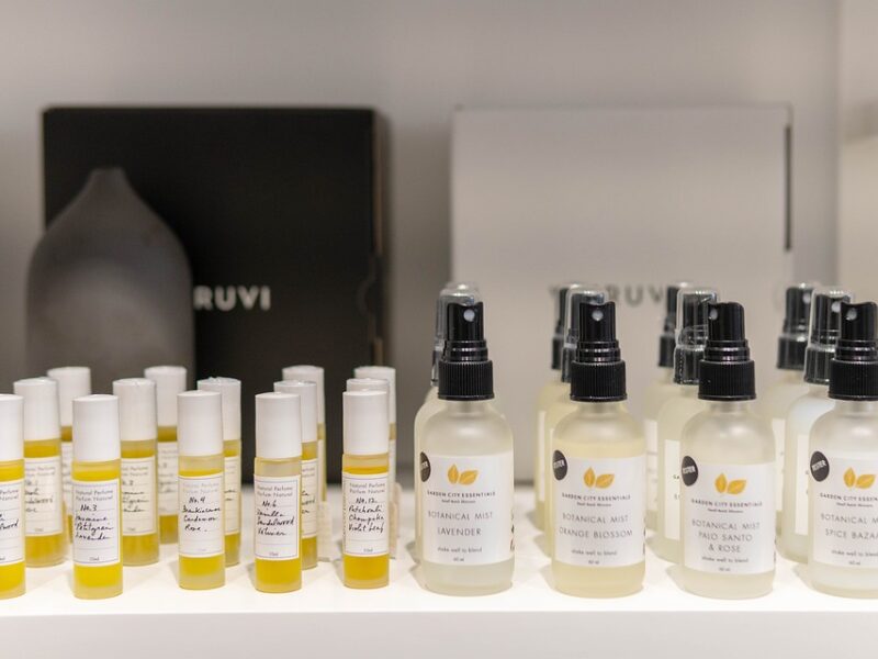 "Beauty Tips: How to Achieve a Natural Makeup Look"