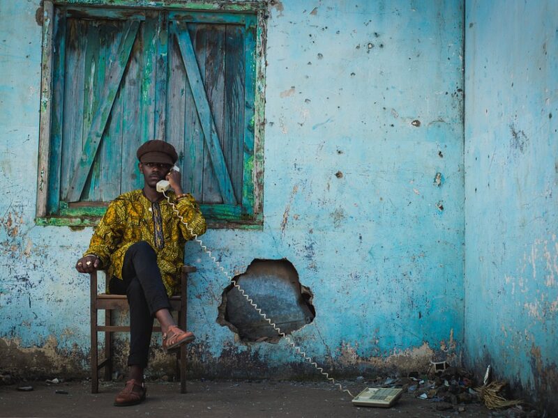 "From Day to Night: Transform Your Look with These Fashion Tips"