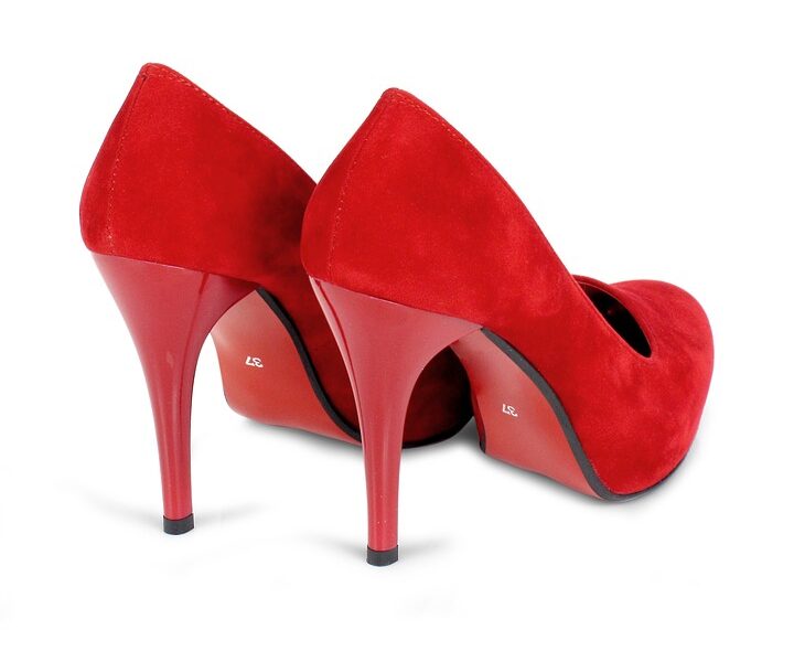 "The Dos and Don’ts of Fashion: Tips from the Pros"