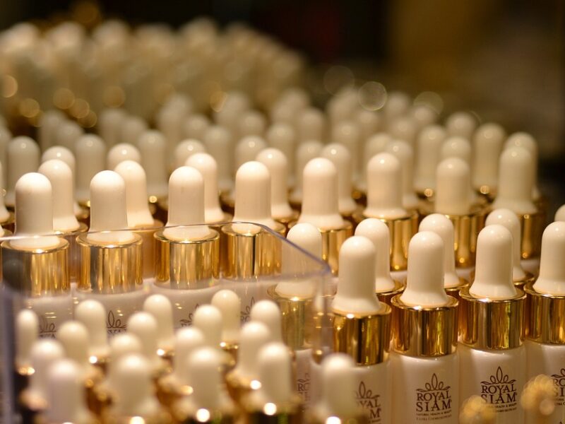 "The Best Beauty Tips for a Perfect Makeup Routine"