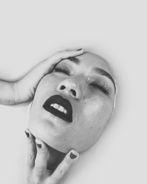 "Revamp Your Skincare Routine: Beauty Tips for a Youthful Complexion"