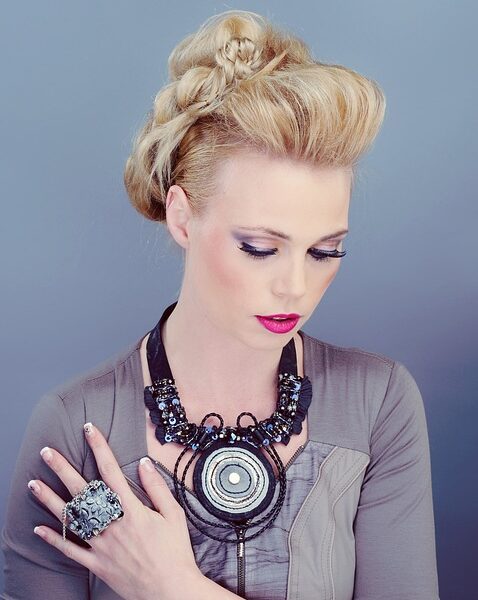 "7 Fashion Rules Every Woman Should Break"